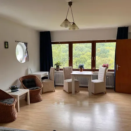 Waldblick 아파트 *